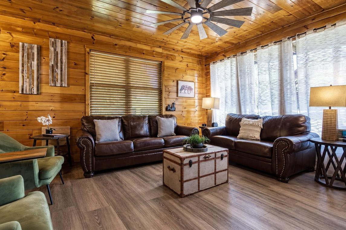Cozy Bear Lodge 