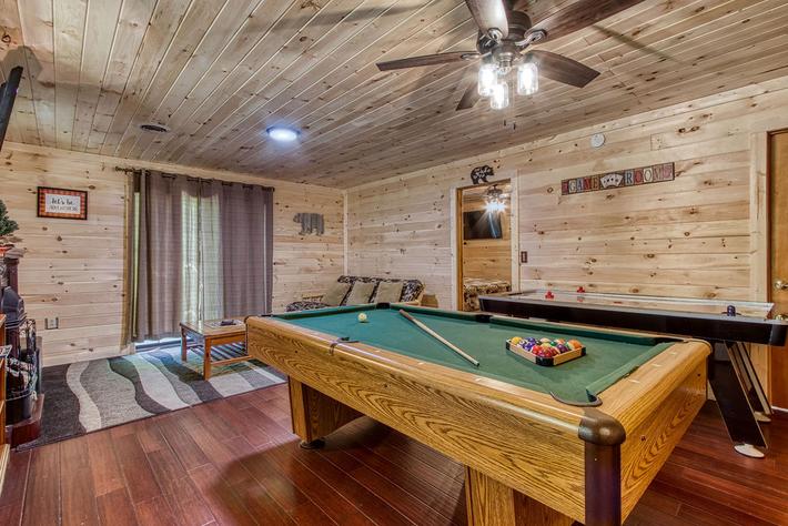 Livin' Lodge 