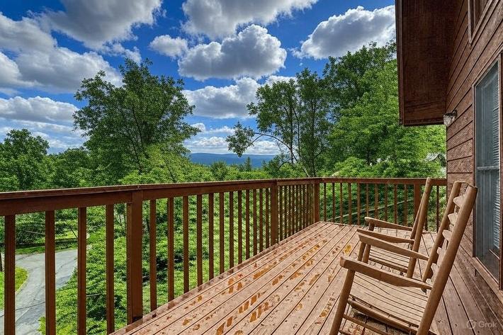 Mountain Laurel Lookout