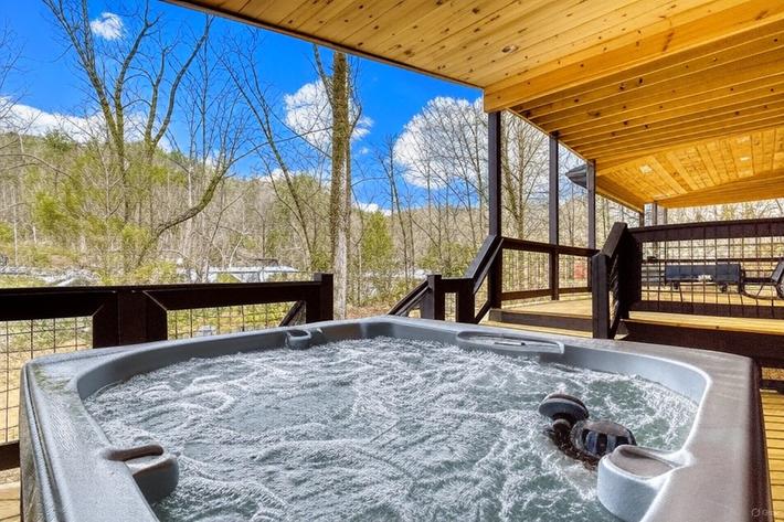 Creekside Splash