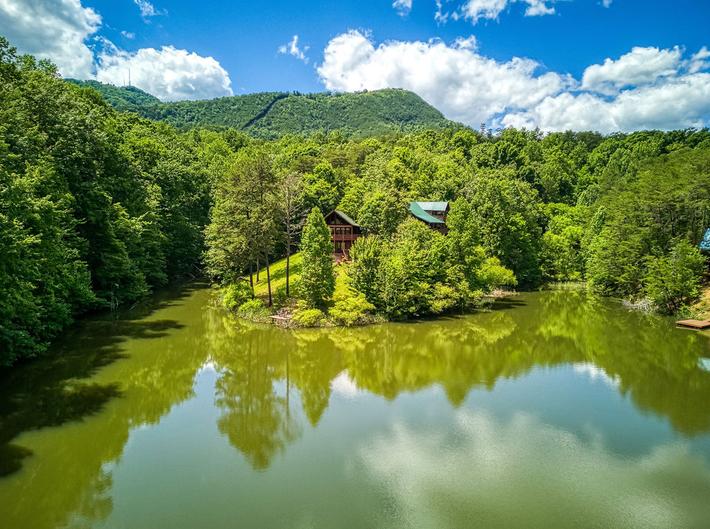 Hidden Mountain Dream - New Listing