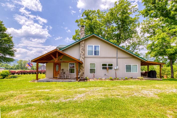 Valley View Farmhouse