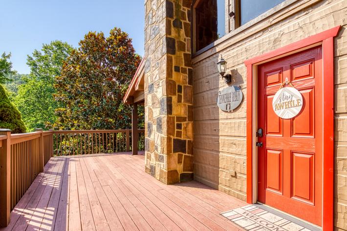 Tennessee Risky - New Listing