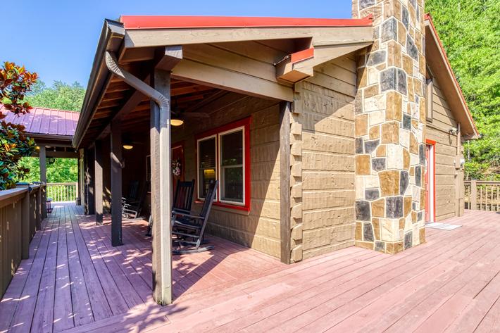 Tennessee Risky - New Listing