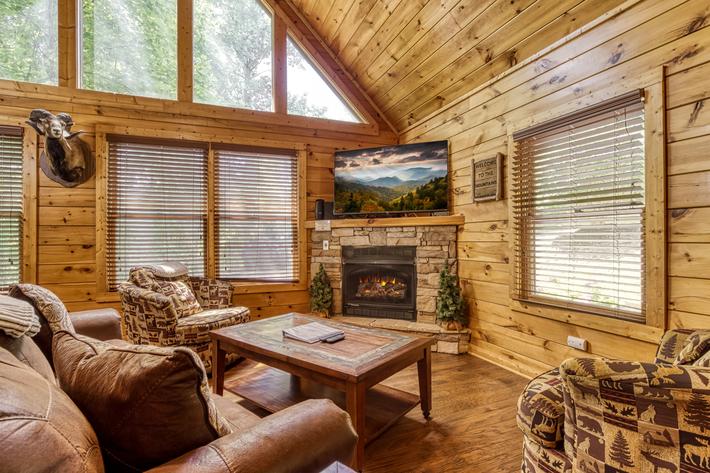 Smoky Mountain Escape - New Listing