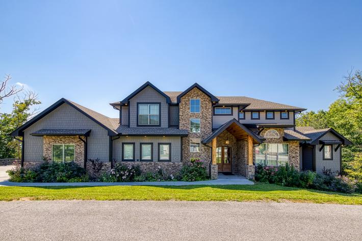 Rooms with a View - New Listing