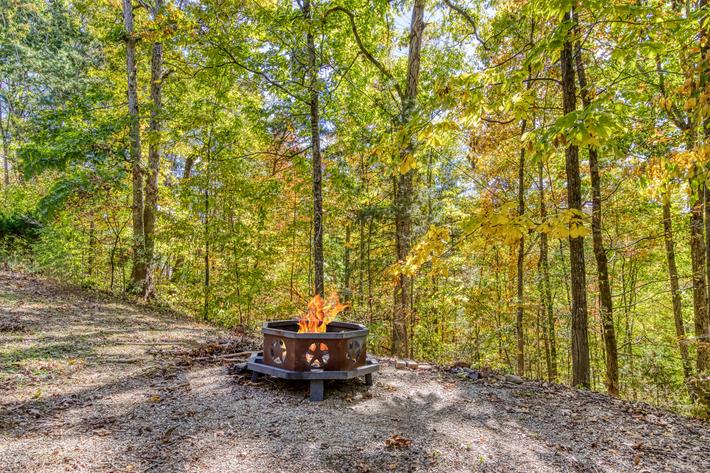 The Woodlands in TN - New Listing