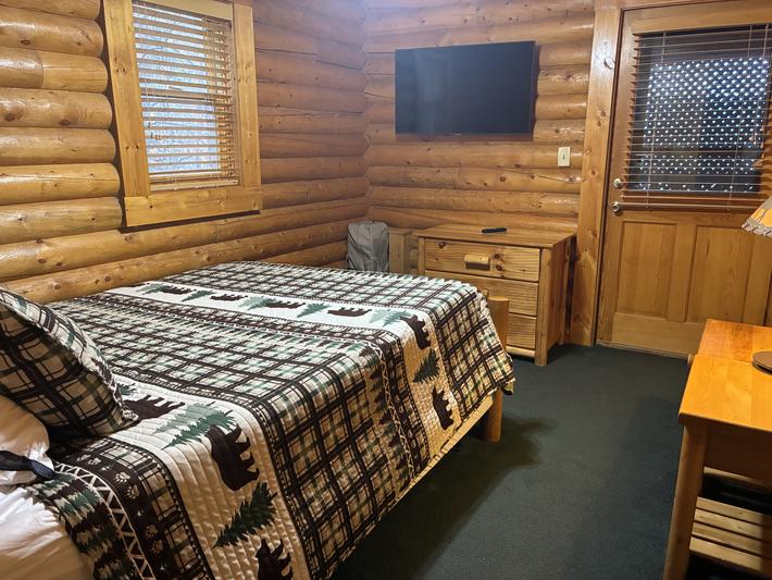 Majestic Bear Retreat - New Listing