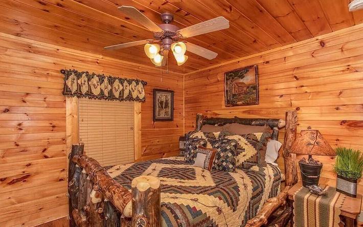 Smoky Serenity Chalet - New Lisiting