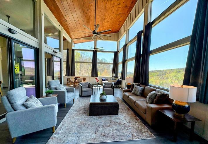 Summit Trails Retreat - New listing