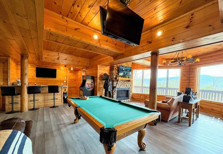 Heaven on a Hill - New Listing