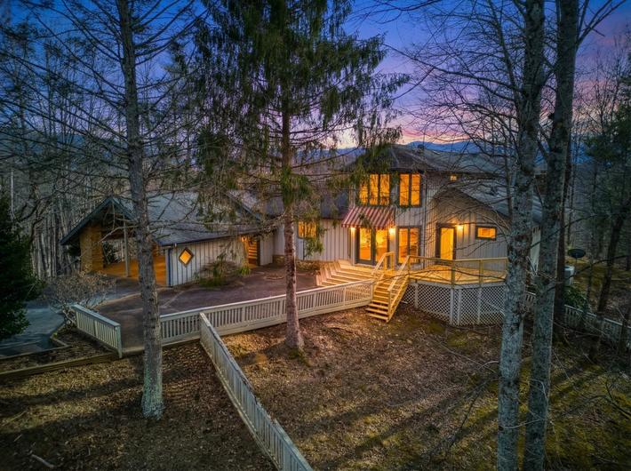 Mountain Vista - New Listing