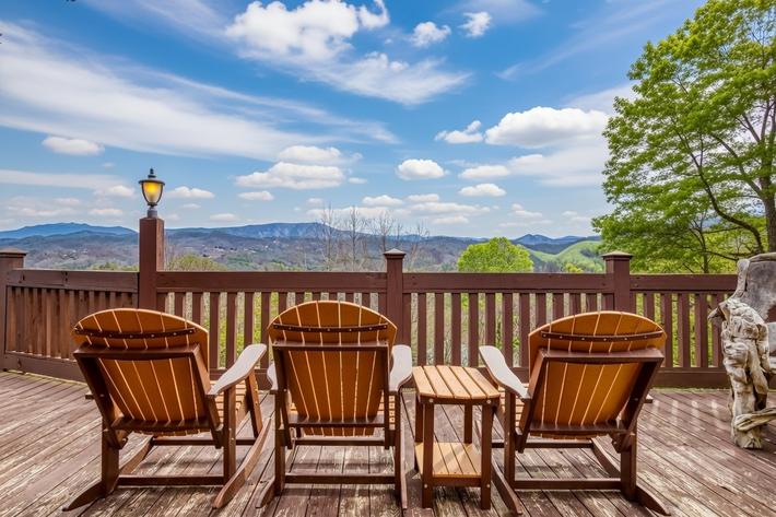 Heaven on a Hill - New Listing