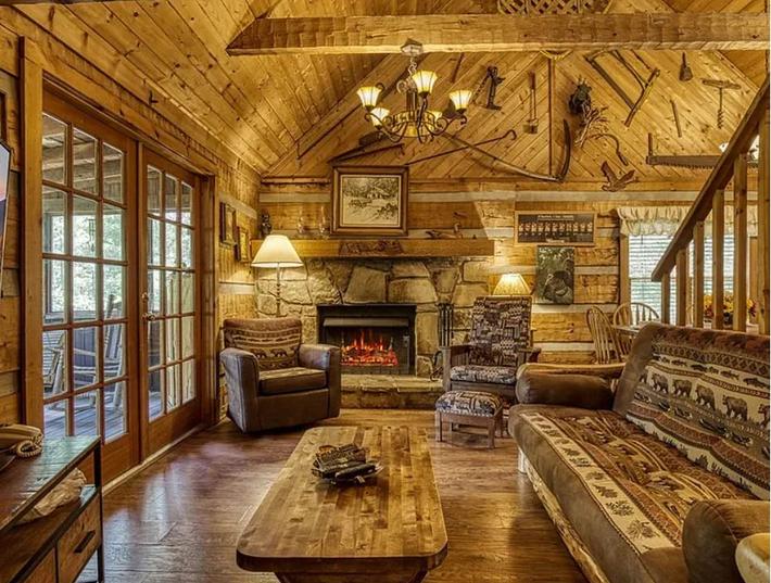 Cozy Cabin At Wild Turkey - New Listing