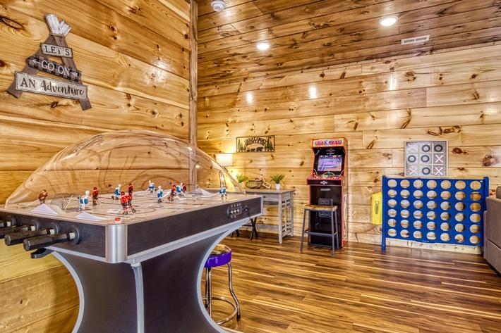 Longview Lodge - New Listing