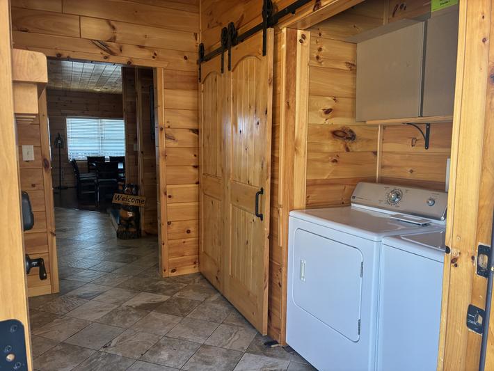 Beartastic Mountain View Lodge - New