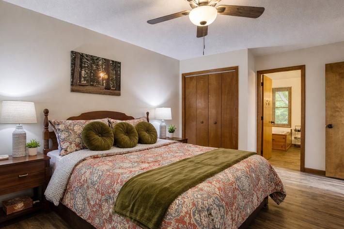 Mountain Laurel Lookout 