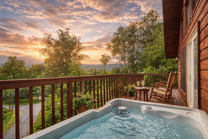 Mountain Laurel Lookout