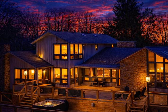 Mountain Vista - New Listing