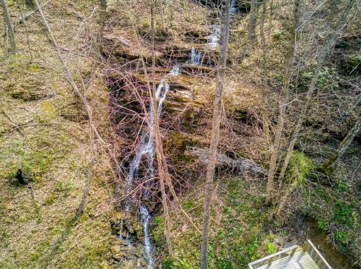 Whiskey Splash Cabin - New listing