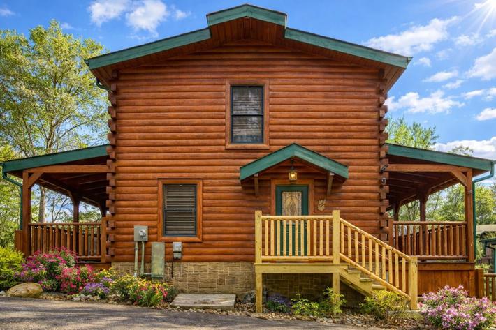 Smoky Serenity Chalet 