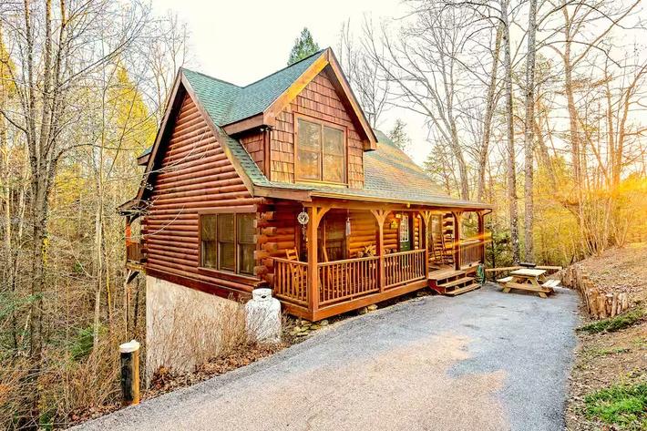 Nestled Inn - New Listing