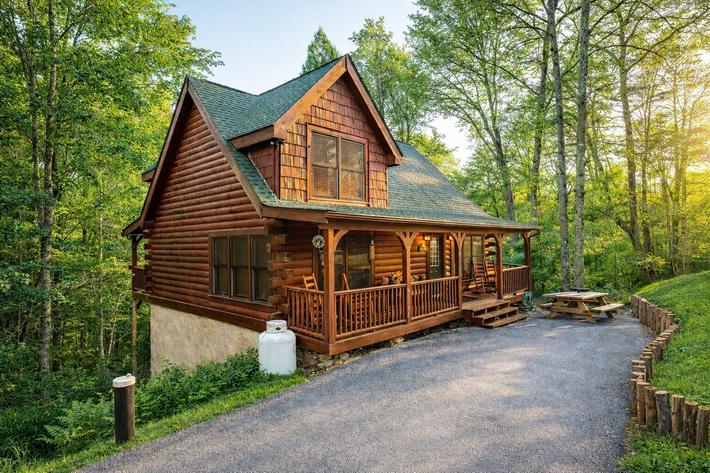 Nestled Inn - New Listing