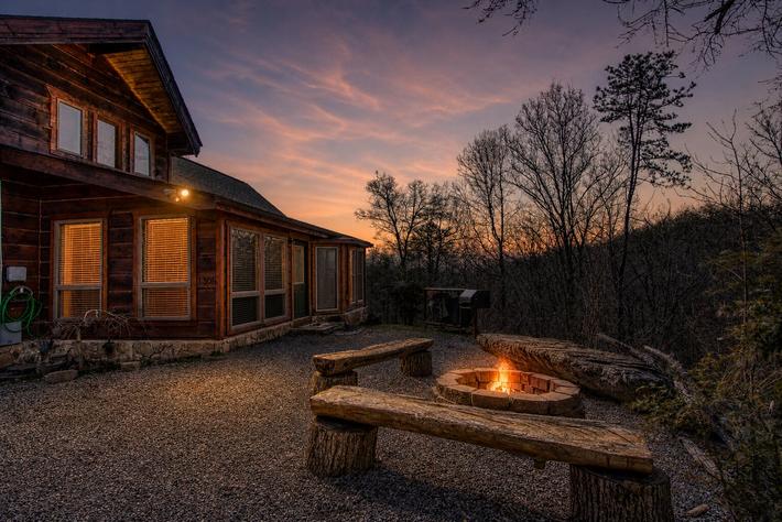 Livin' Lodge 