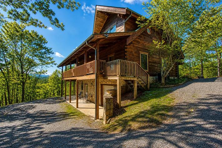 Livin' Lodge 