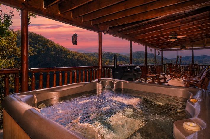 Brown Bear Lodge 