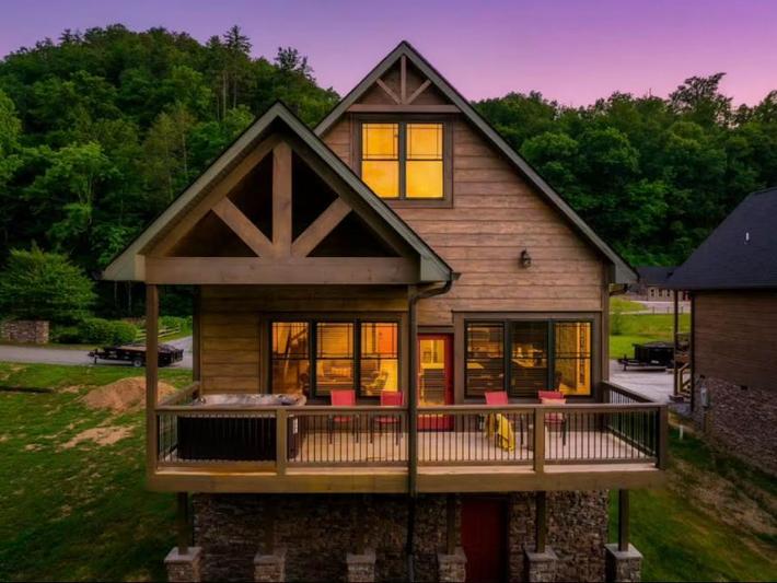 Slacker Bear's Creek Retreat New Listing
