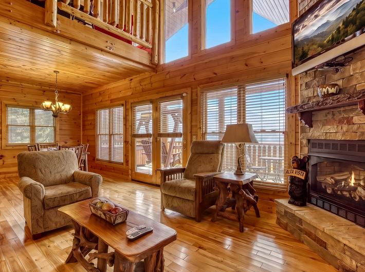 Alta Vista - New Listing