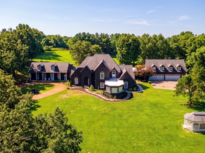 Bella Villa