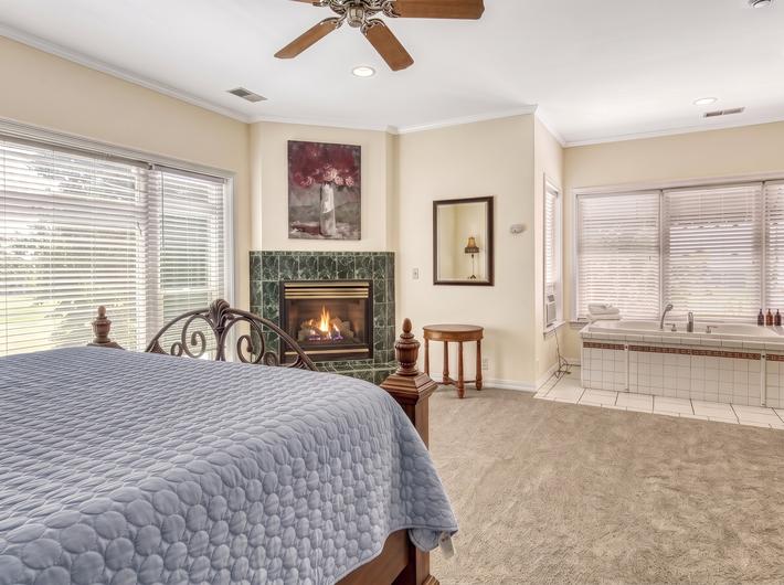 Bella Villa - New Listing 