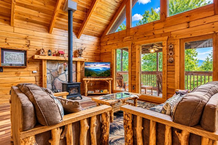 3 Peaks View - New Listing