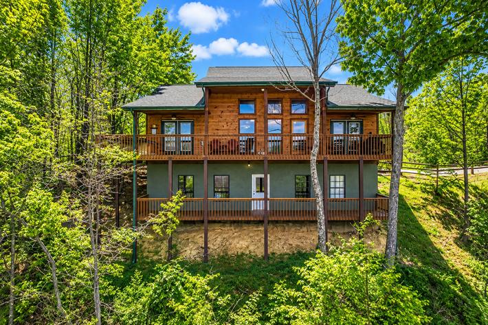 Smoky Mountain Views 