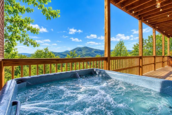 Whiskey's Mountain Lodge