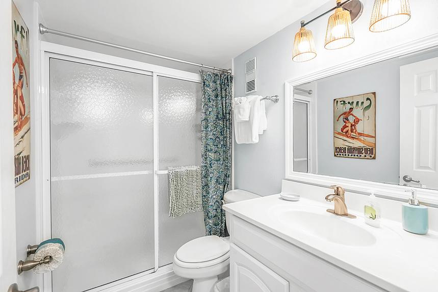 212 Point East Condominium