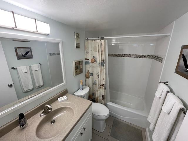 227 Point East Condominium