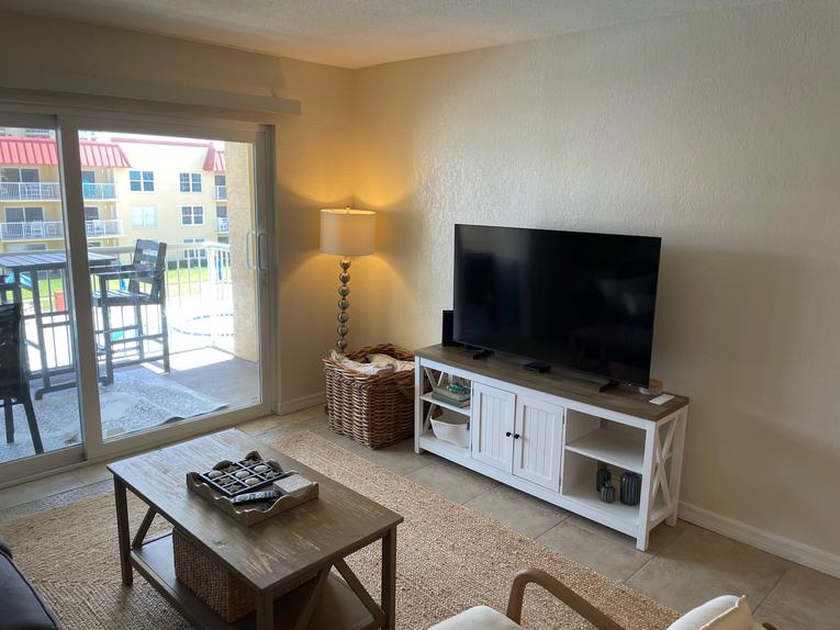 305 Point East Condominium