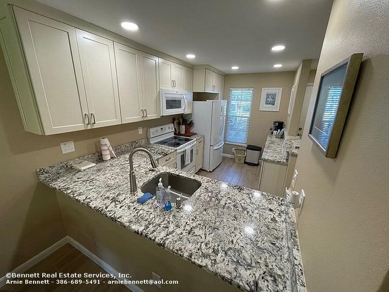 110 Point East Condominium