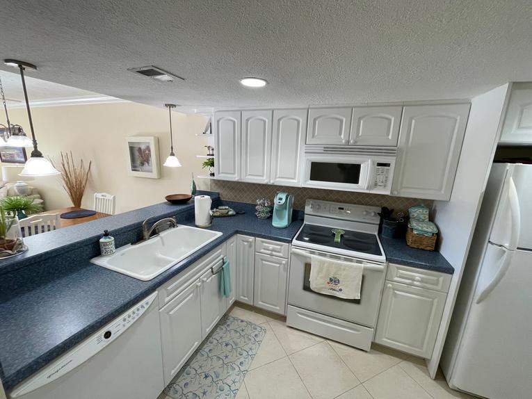 308 Point East Condominium