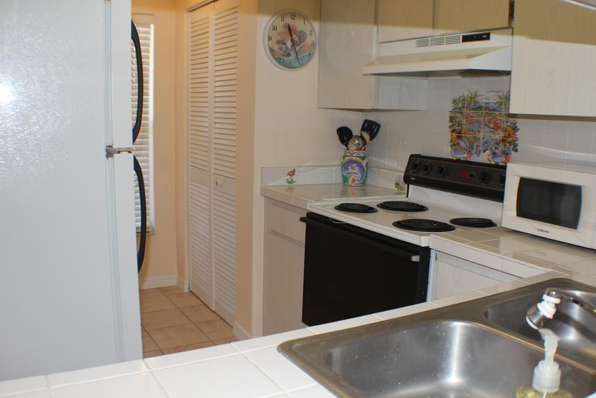 215 Point East Condominium