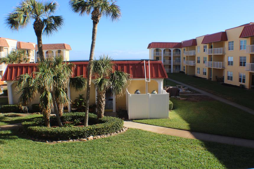 215 Point East Condominium