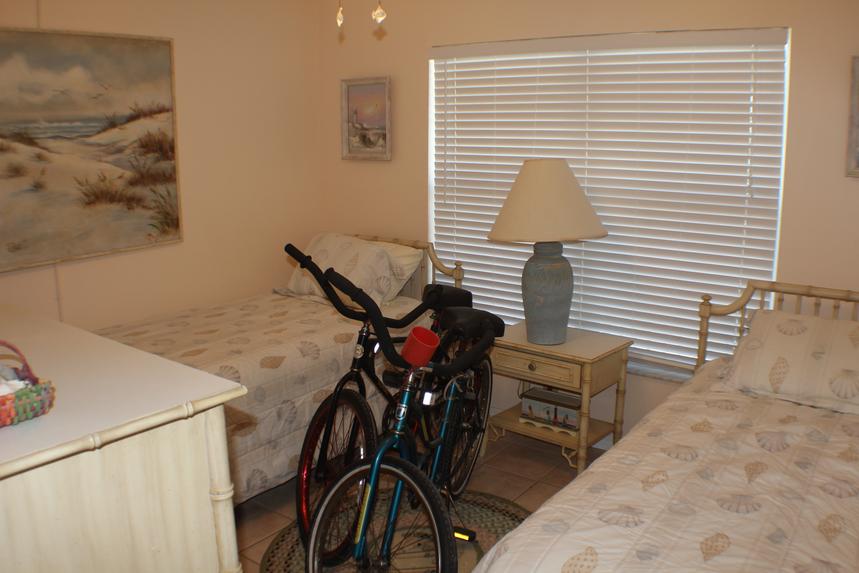 215 Point East Condominium