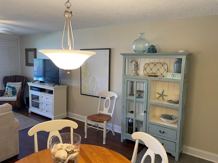 221 Point East Condominium