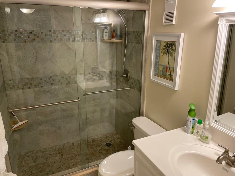 221 Point East Condominium