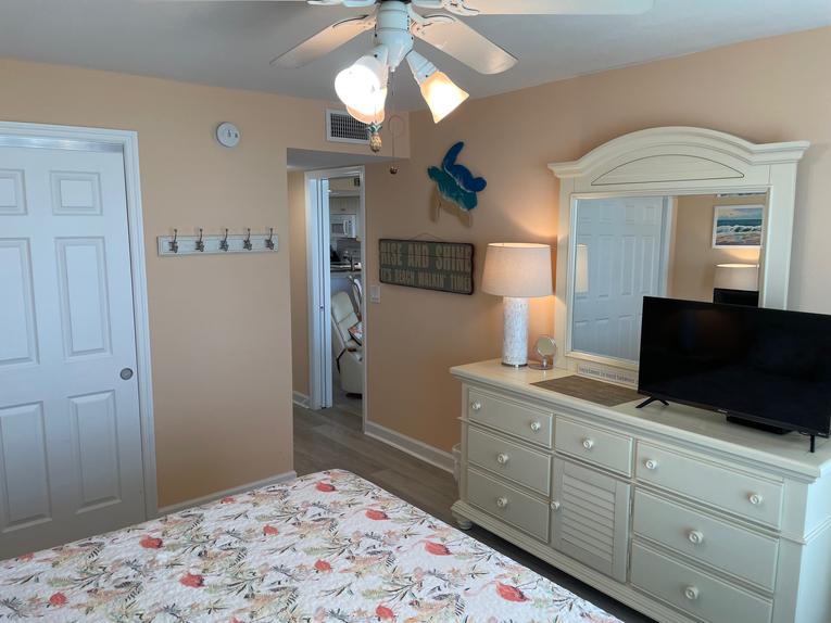 127 Point East Condominium