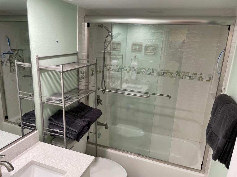 127 Point East Condominium