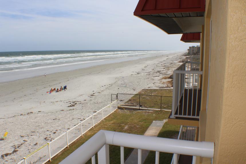 326 Point East Condominium